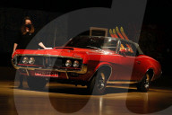 FEATURE - Bond-Auto von "On Her Majesty's Secret Service" 1969 Mercury Cougar XR7 wird versteigert