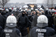 NEWS - Coronavirus: Querdenken-Demo im Rheinpark Golzheim