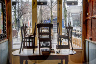 NEWS - Coronavirus: Geschlossene Restaurant, Cafes und Nachtclubs in Den Haag