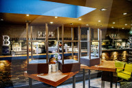 NEWS - Coronavirus: Geschlossene Restaurant, Cafes und Nachtclubs in Den Haag