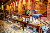 NEWS - Coronavirus: Geschlossene Restaurant, Cafes und Nachtclubs in Den Haag