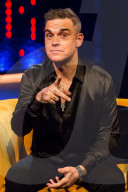 PEOPLE - Robbie Williams tritt in der Jonathan Ross Show auf