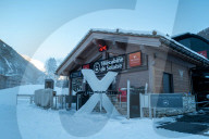 NEWS - Coronavirus: Skiort Val d'Isere im Lockdown