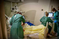 NEWS - Coronavirus:  Nachtschicht auf der Coronavirus-Intensivstation im Krankenhaus in Alkmaar