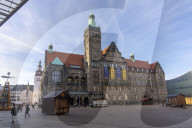 NEWS - Coronavirus:  Harter Lockdown in Sachsen -  Leere Plätze und Einkaufsstrassen in Chemnitz