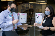 NEWS - Coronavirus: COVID-19-Impfstoff trifft in San Diego ein