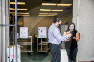 NEWS - Coronavirus: COVID-19-Impfstoff trifft in San Diego ein