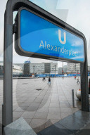 NEWS - Coronavirus: Lockdown am Berliner Alexanderplatz