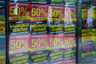 NEWS - Coronavirus: Lockdown am Berliner Alexanderplatz