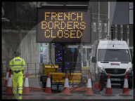 NEWS - Coronavirus: Dover - Frankreich schliesst Grenze zu UK