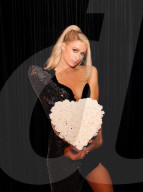 Exclusive - Paris Hilton and Carter Reum photoshoot, Los Angeles, California, USA - 10 Dec 2020