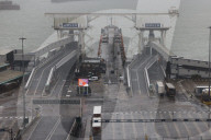 France blocks arrivals from UK