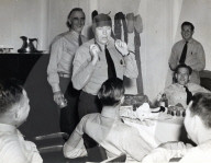 FEATURE - Archivbilder: So feierte das US-Militär während des Zweiten Weltkriegs Weihnachten feierte
