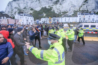 NEWS - Coronavirus: Reisechaos im Hafen von Dover