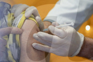 NEWS - Coronavirus:  Impfstart in Köln - Erste Bewohner von Pflegeheimen werden geimpft
