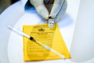 NEWS - Coronavirus:  Impfstart in Köln - Erste Bewohner von Pflegeheimen werden geimpft