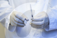 NEWS - Coronavirus:  Impfstart in Köln - Erste Bewohner von Pflegeheimen werden geimpft