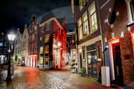 NEWS - Coronavirus:  Amsterdams Rotlichtbezirk im Lockdown