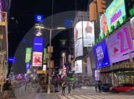NEWS - So gut wie nichts los: Jahreswechsel am New Yorker Times Square