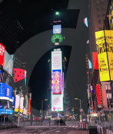 NEWS - So gut wie nichts los: Jahreswechsel am New Yorker Times Square