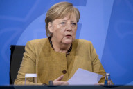 NEWS - Bundeskanzlerin Angela Merkel (CDU) bei Presseunterrichtung nach Corona Besprechung