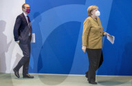 NEWS - Bundeskanzlerin Angela Merkel (CDU) bei Presseunterrichtung nach Corona Besprechung