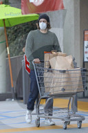 Los Angeles, CA, USA.January 05, 2021. 
Adam Brody is seen grocery shopping in Pacific Palisades. 