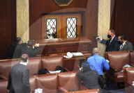 NEWS - USA: Trump-Mob stürmt das Capitol