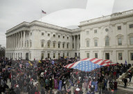 NEWS - USA: Trump-Mob stürmt das Capitol