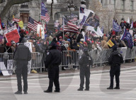 NEWS - USA: Trump-Mob stürmt das Capitol