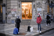 NEWS - Coronavirus: Back to School - Eine Mittelschule in Turin öffnet für den Präsenzunterricht
