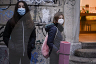 NEWS - Coronavirus: Back to School - Eine Mittelschule in Turin öffnet für den Präsenzunterricht