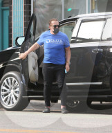 Arnold Schwarzenegger Shops For Girlfriend Heather Milligan At Citron