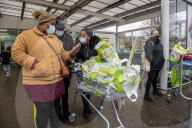 Supermarkets warn of shortages due to new Covid-19 strain