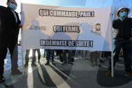 Restaurant owners demonstrate - Neuchatel