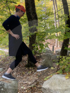 FEATURE - 100-Tage-Kleider-Challenge: Frau trägt 3 Monate dasselbe Kleid