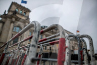 NEWS - Sicherheitsvorkehrungen am Reichstagsgebäude in Berlin
