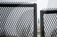 NEWS - Absperrgitter am U.S. Capitol in Washington