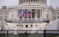 NEWS - Absperrgitter am U.S. Capitol in Washington