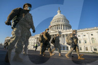 NEWS - Mitglieder der Nationalgarde patrouillieren vor dem U.S. Capitol in Washington