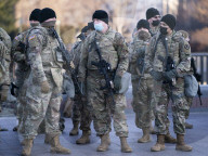NEWS - Mitglieder der Nationalgarde patrouillieren vor dem U.S. Capitol in Washington