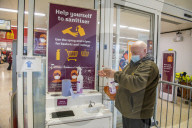 Supermarkets crack down on people shopping in groups to prevent Covid infections