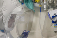 NEWS - Coronavirus: Auf der Intensivstation: Covid-Patienten im Lazzaro Spallanzani Krankenhaus in Rom