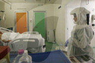 NEWS - Coronavirus: Auf der Intensivstation: Covid-Patienten im Lazzaro Spallanzani Krankenhaus in Rom