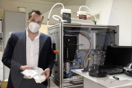 NEWS - Coronavirus:  Die Firma Baumgartner & Rath GmbH in München produziert FFP2 Masken