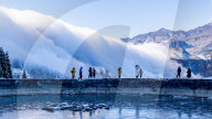 FEATURE - Malerischer Wolken-"Wasserfall" in Nanchuan, China