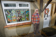 Wiltshire town dresses up for lockdown