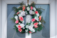 Wiltshire town dresses up for lockdown