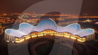 FEATURE - Nachtansicht des beleuchteten neuen Grand Theatre in Nantong, China