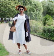 FEATURE - Zeitlos schön: Britin Mars Dilbert hat ihr Faible für Vintage Mode aus den 1930er und 1940er Jahren entdeckt